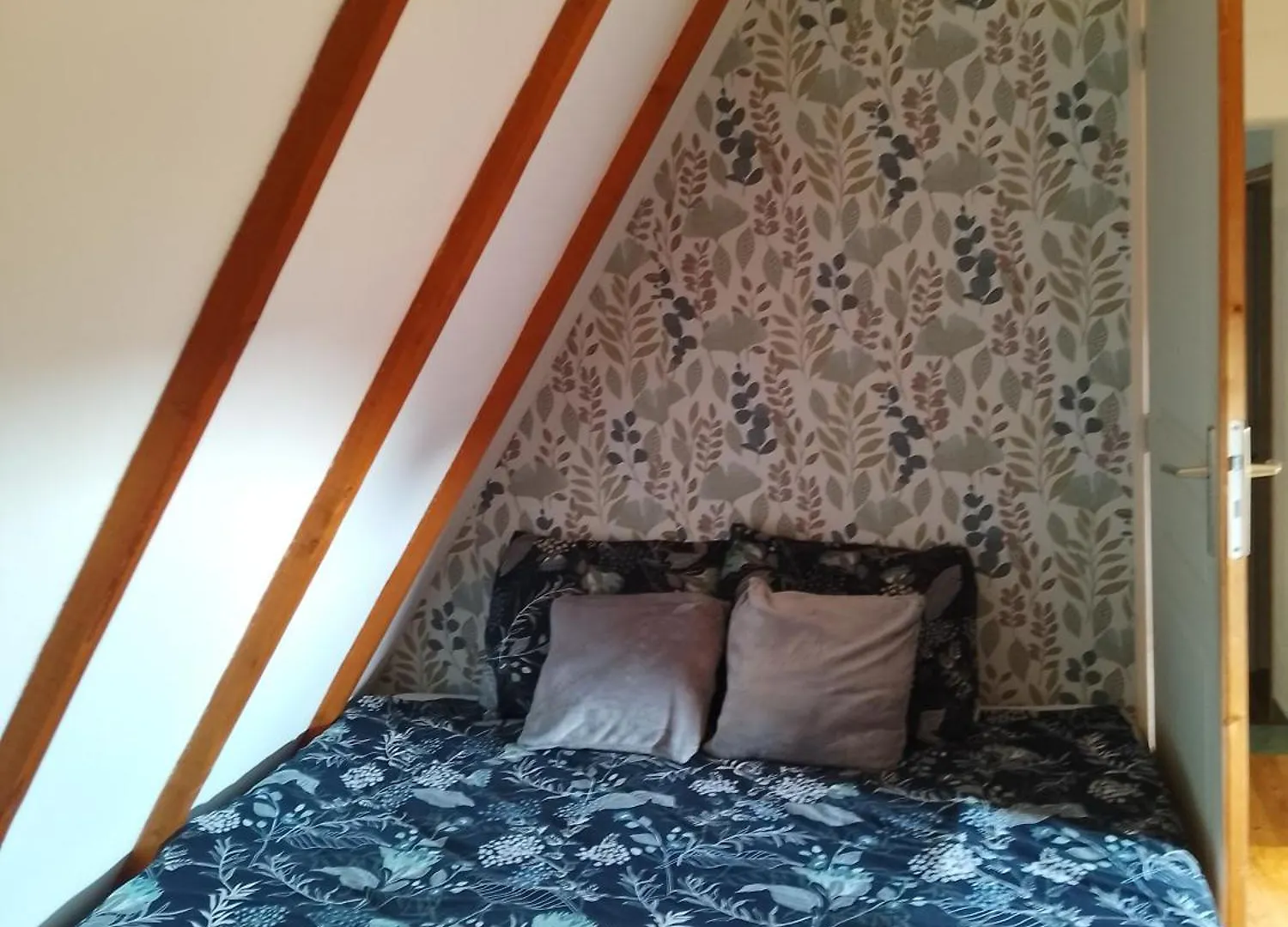 Gites Du Grc Campuac Guest house